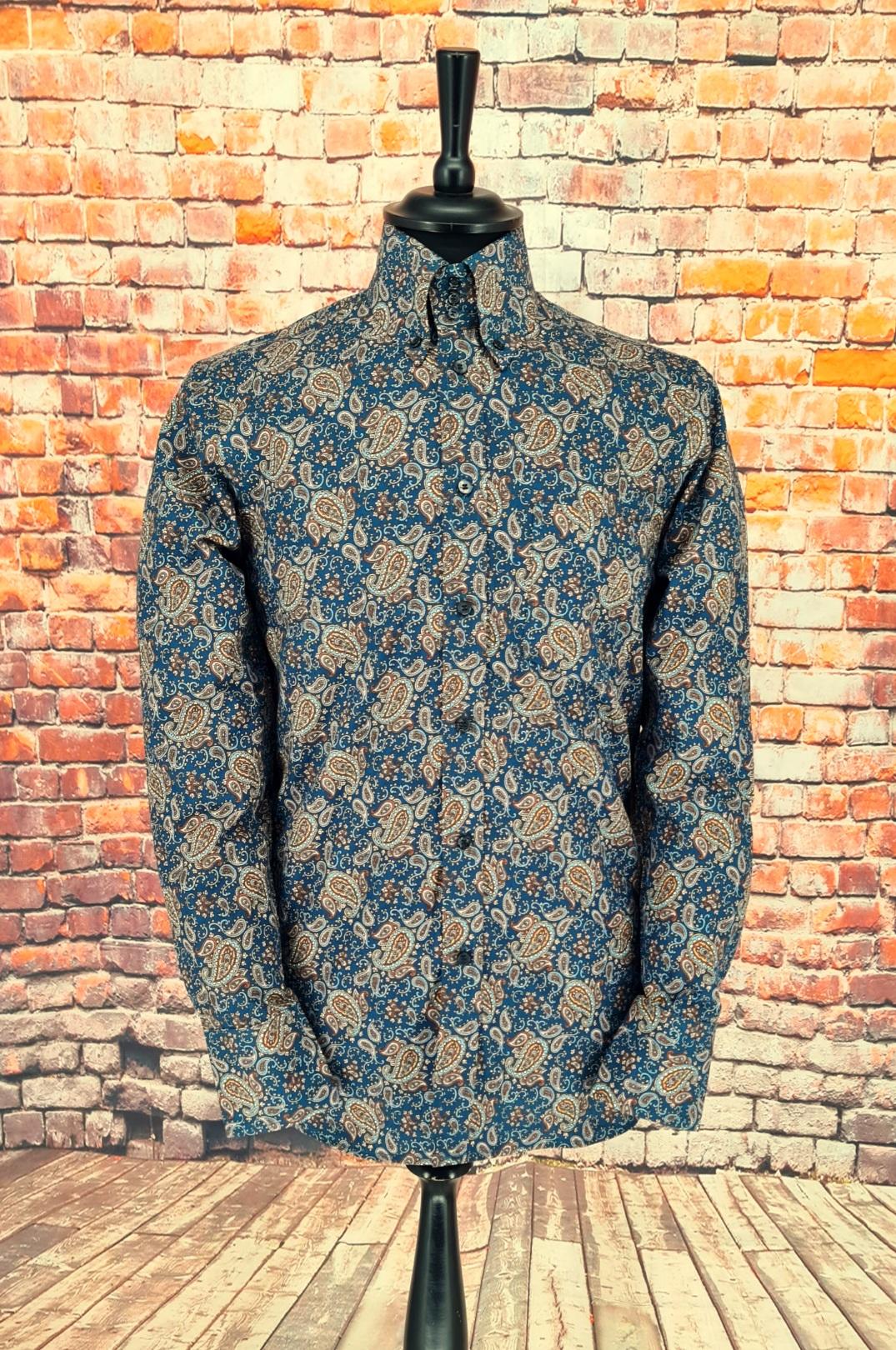 The "Hooper" Paisley High Button Shirt