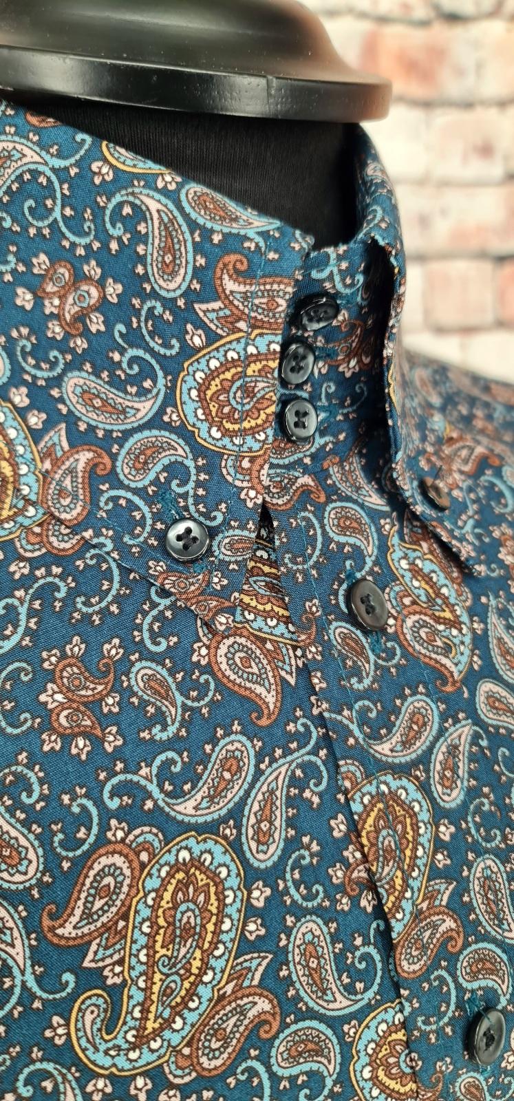 The "Hooper" Paisley High Button Shirt