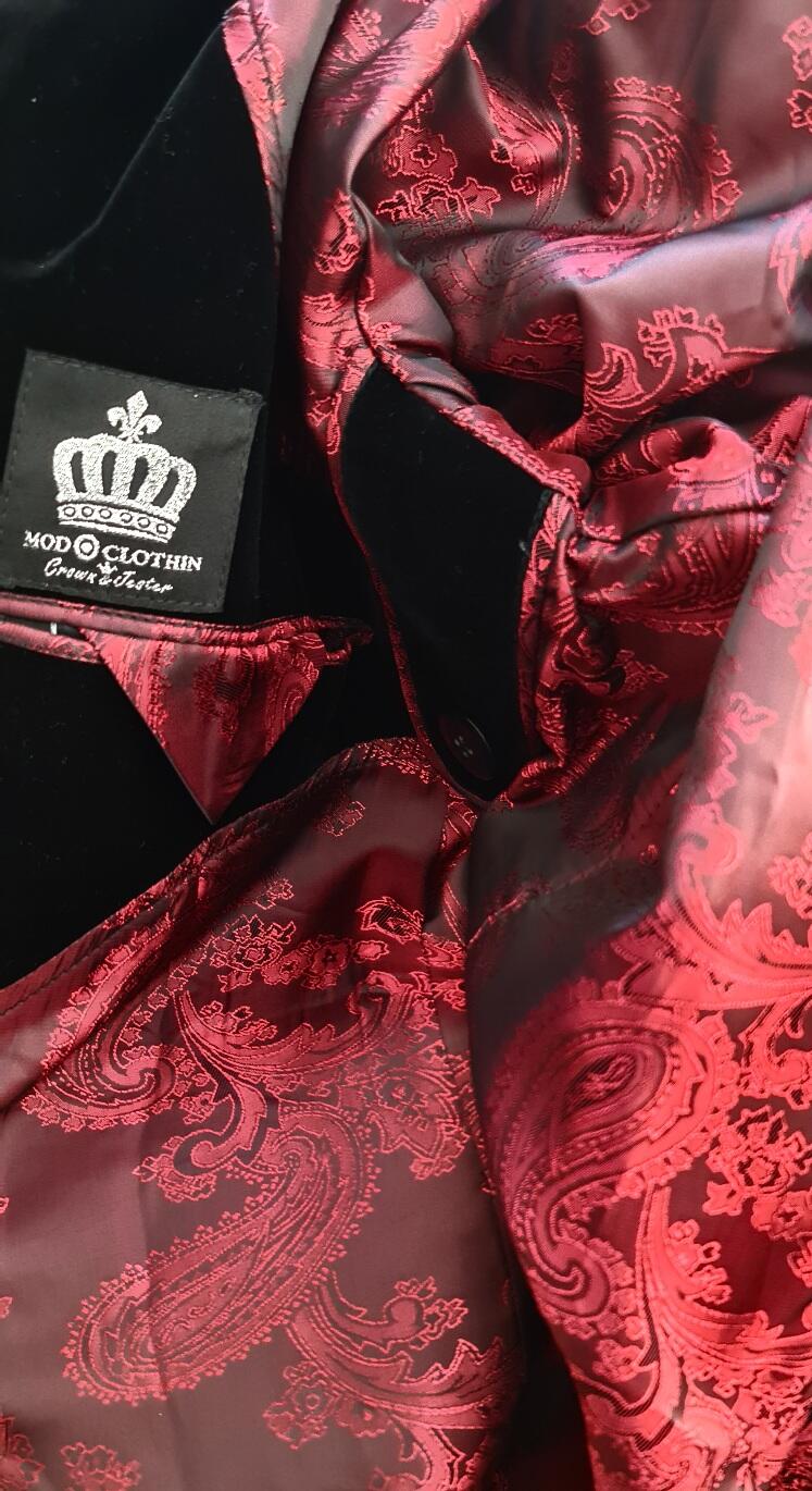 Mangan-  High Collared Jet Velvet Jacket