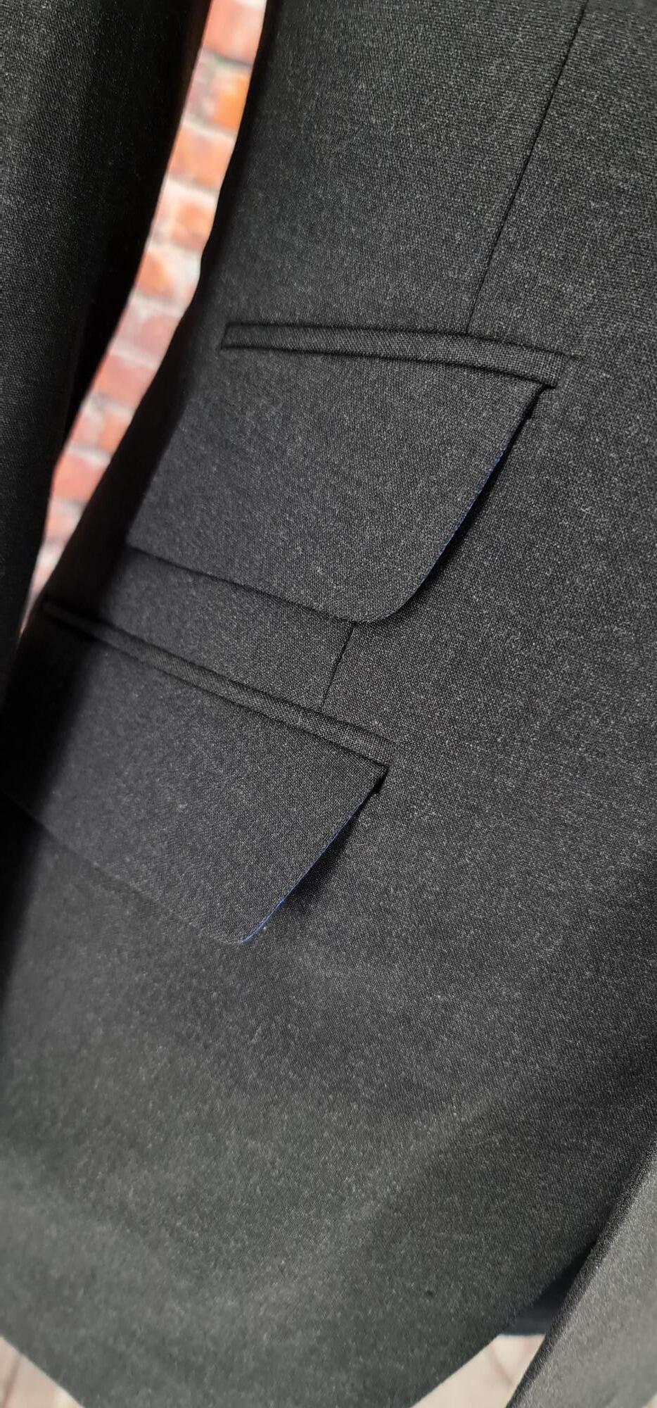 Edgeware - Charcoal Mod Suit