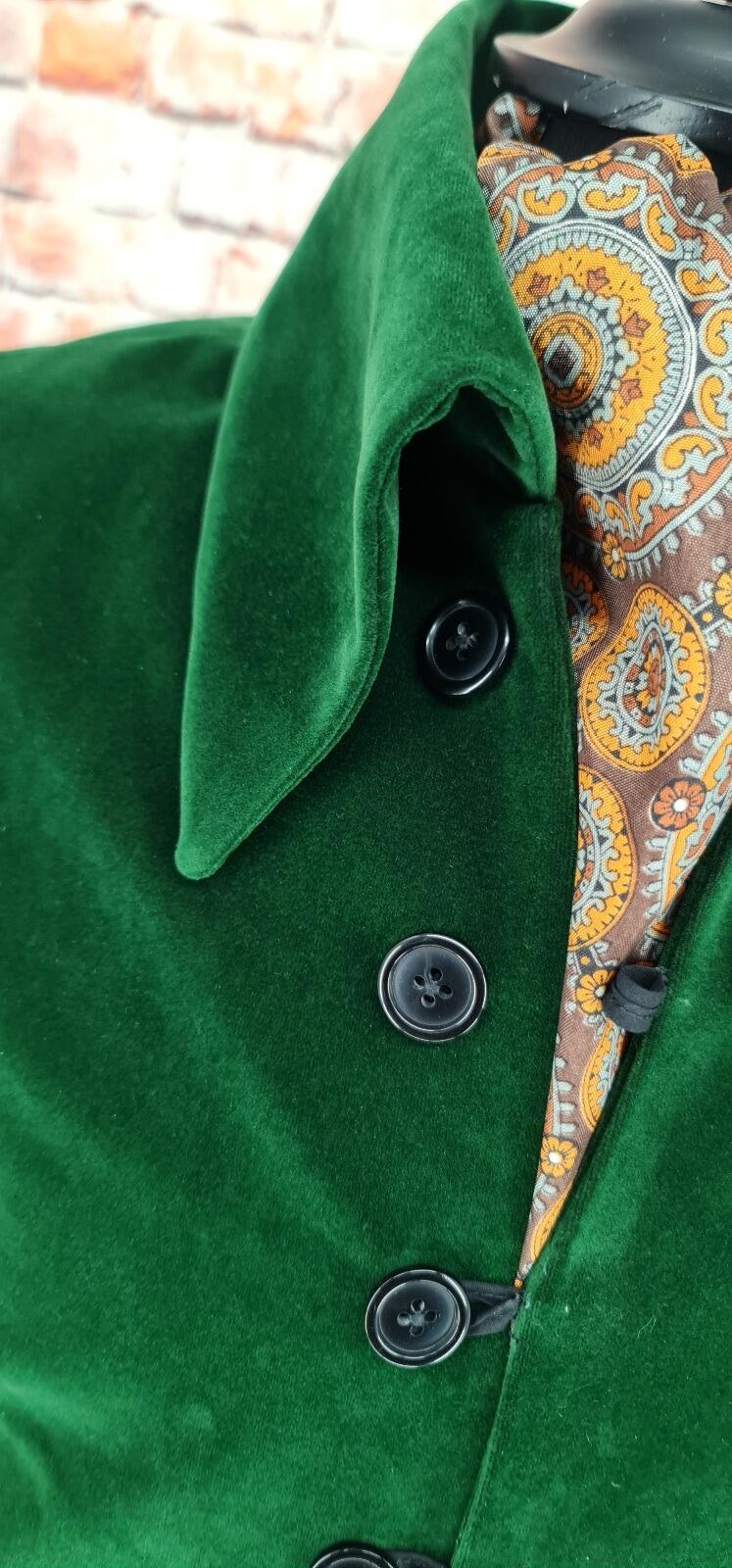 Simon - Bottle Green Late 60s Inspired Velvet Jacket