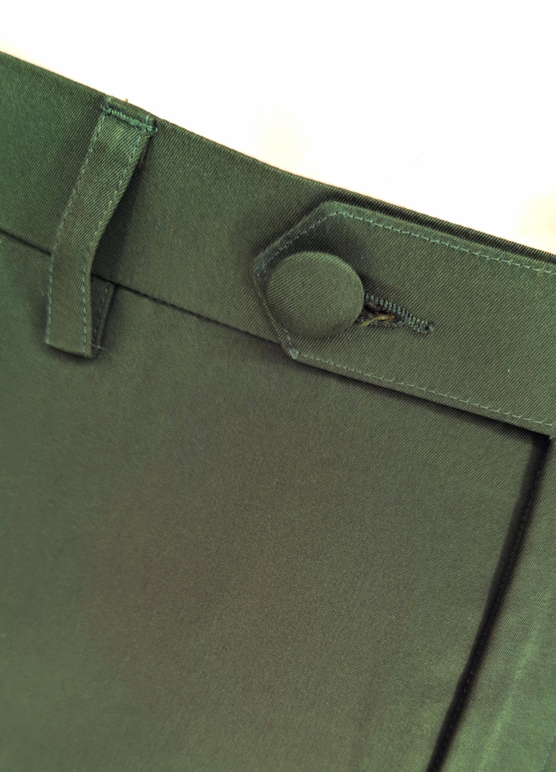 Hampstead -  Olive Suit