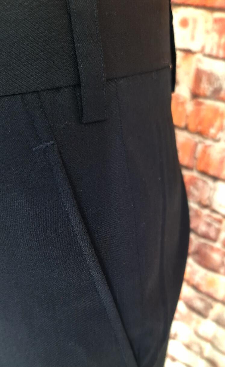 Preston - Navy Suit With Embellished Collar
