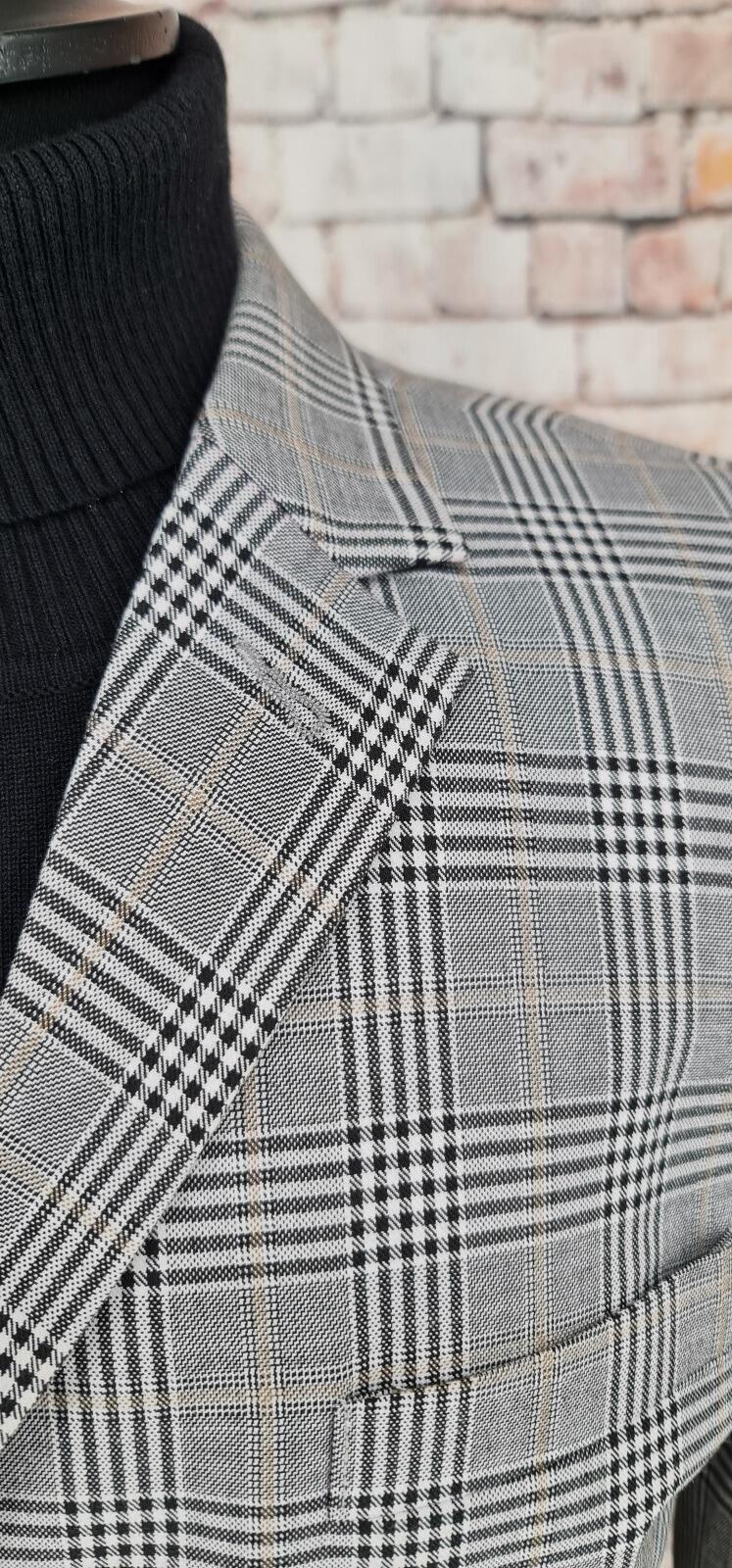 Tucker - Prince Of Wales Checked Suit