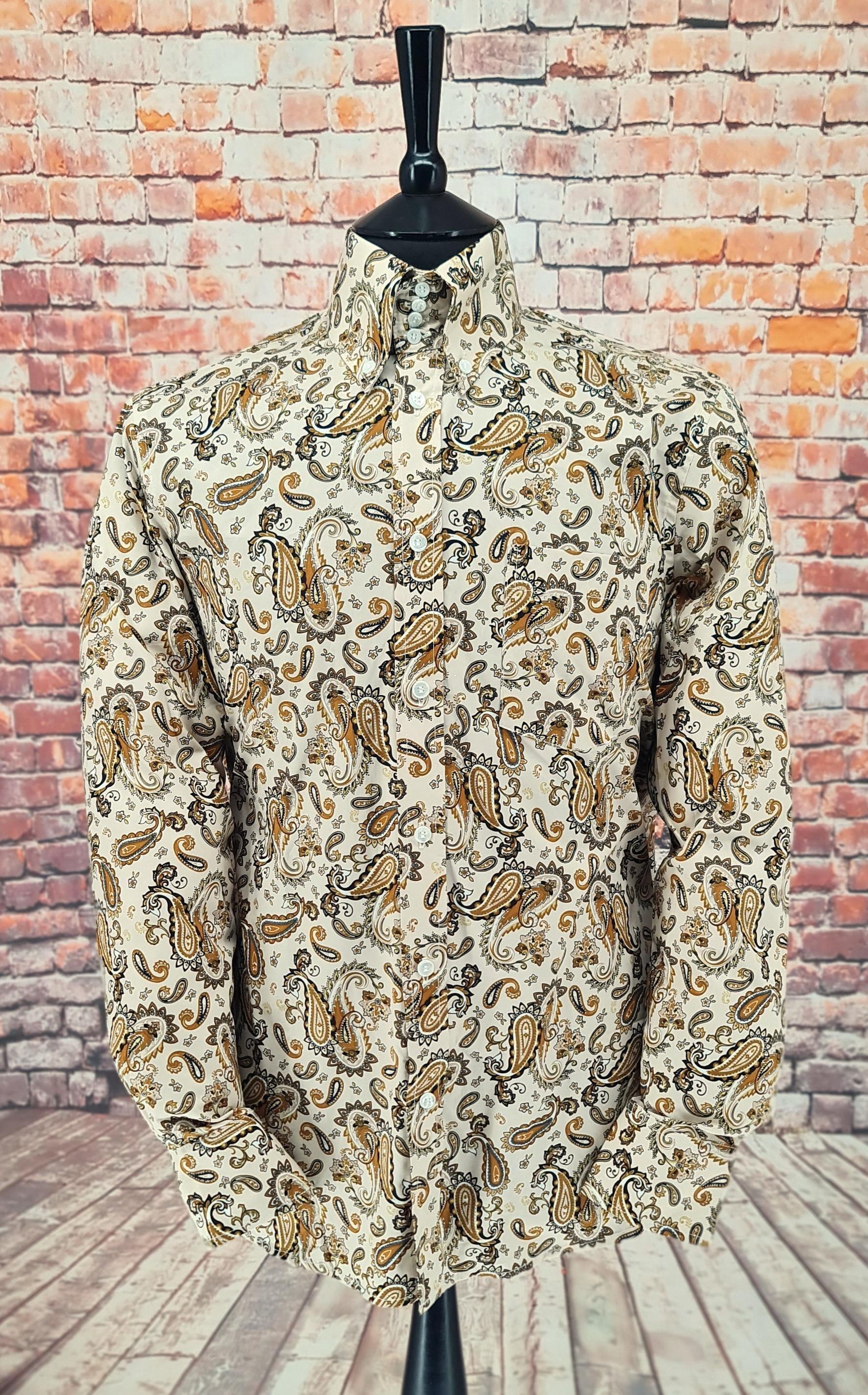 "Jude" 4 Button Collar Yeĺlow Paisley Shirt