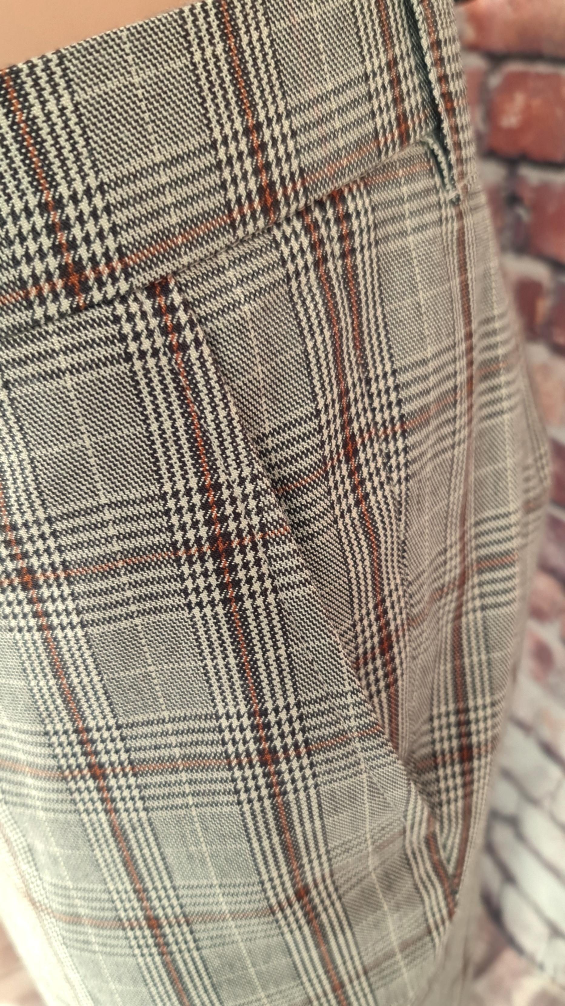 Crawley -  Brown Checked Suit With Velvet Collar