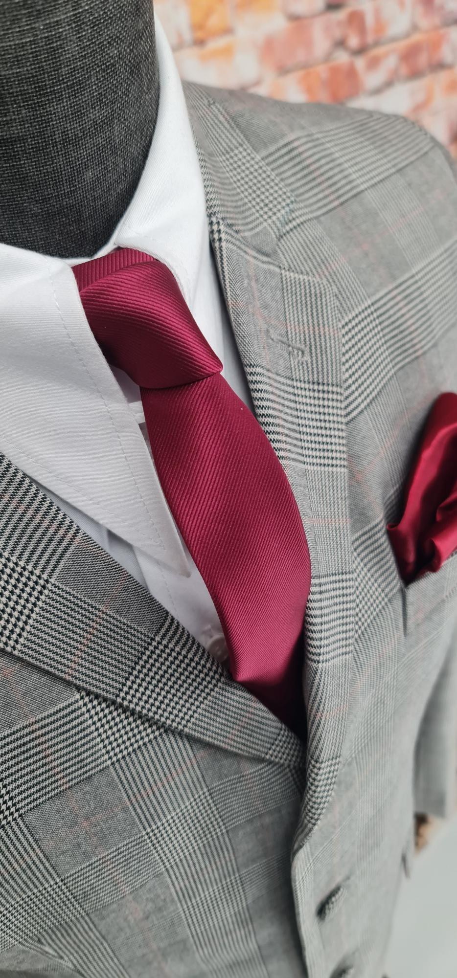 Normington - Prince Of Wales Checked Suit