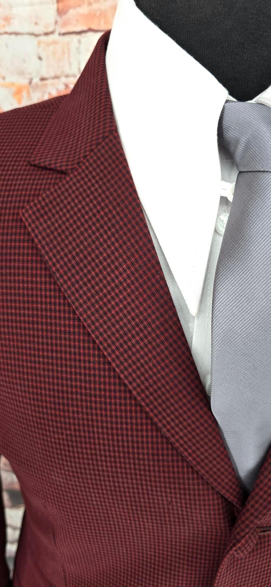 Colin - Dark Red Dogtooth Check 3 Button Suit