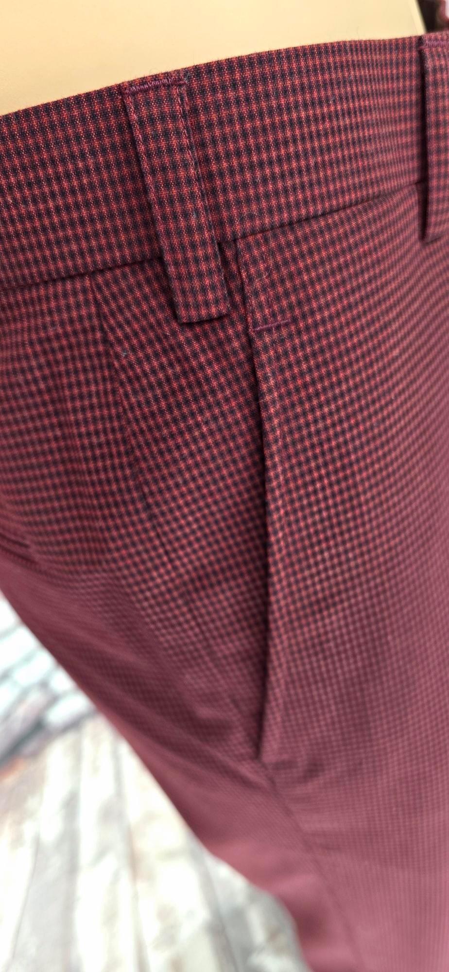 Colin - Dark Red Dogtooth Check 3 Button Suit