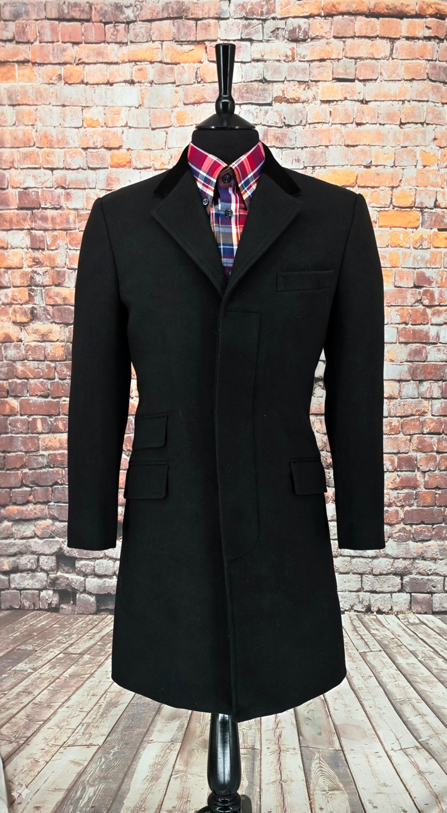 Vicky - Ladies 3/4 Length Overcoat With Red Lining