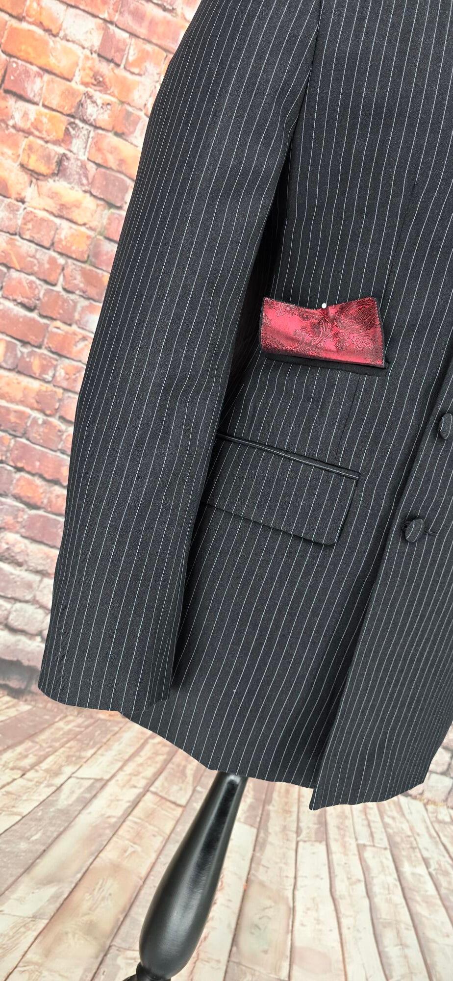 Victor - Charcoal Grey Pinstripe Double Breasted Suit