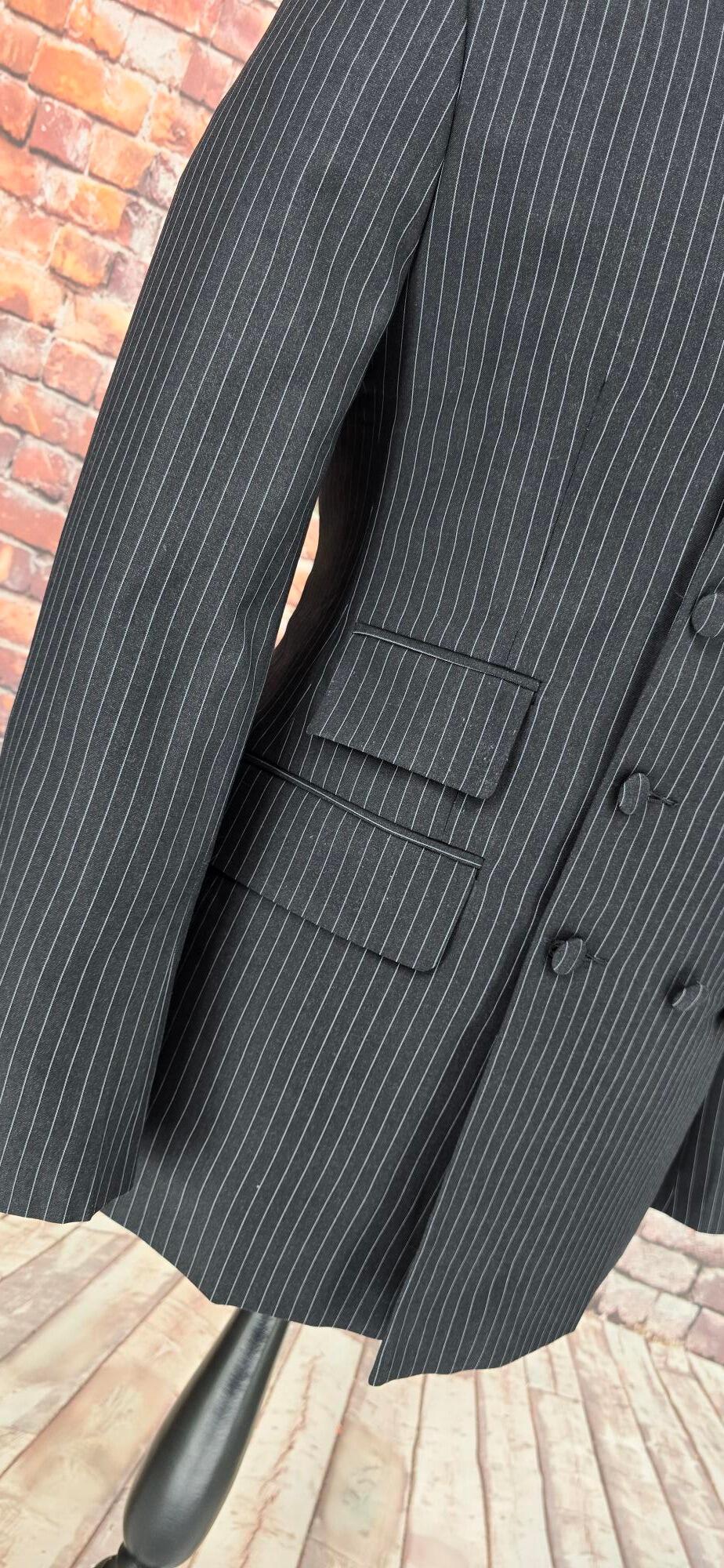 Victor - Charcoal Grey Pinstripe Double Breasted Suit