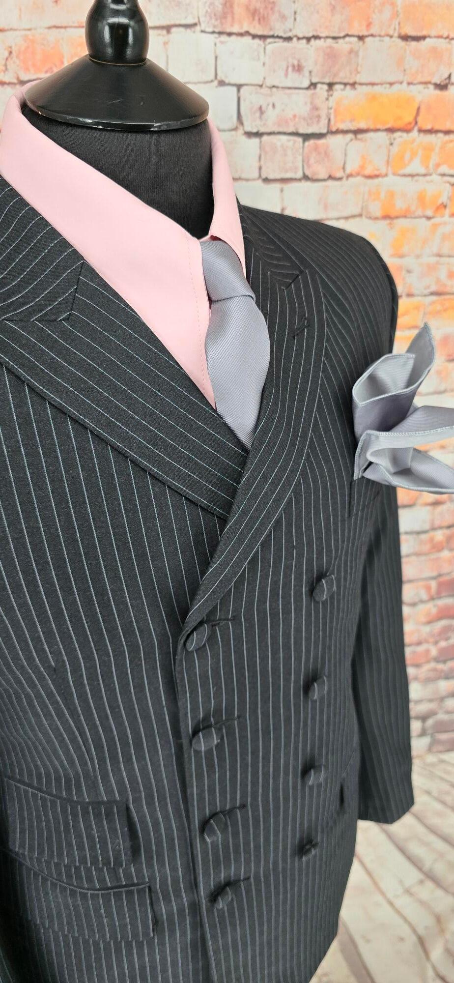 Victor - Charcoal Grey Pinstripe Double Breasted Suit