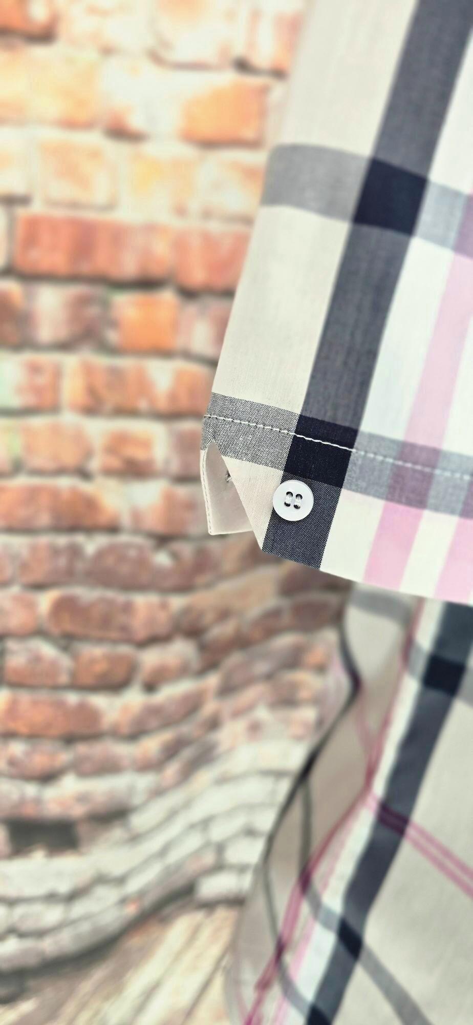 Pat - Checked Short Sleeved Shirt