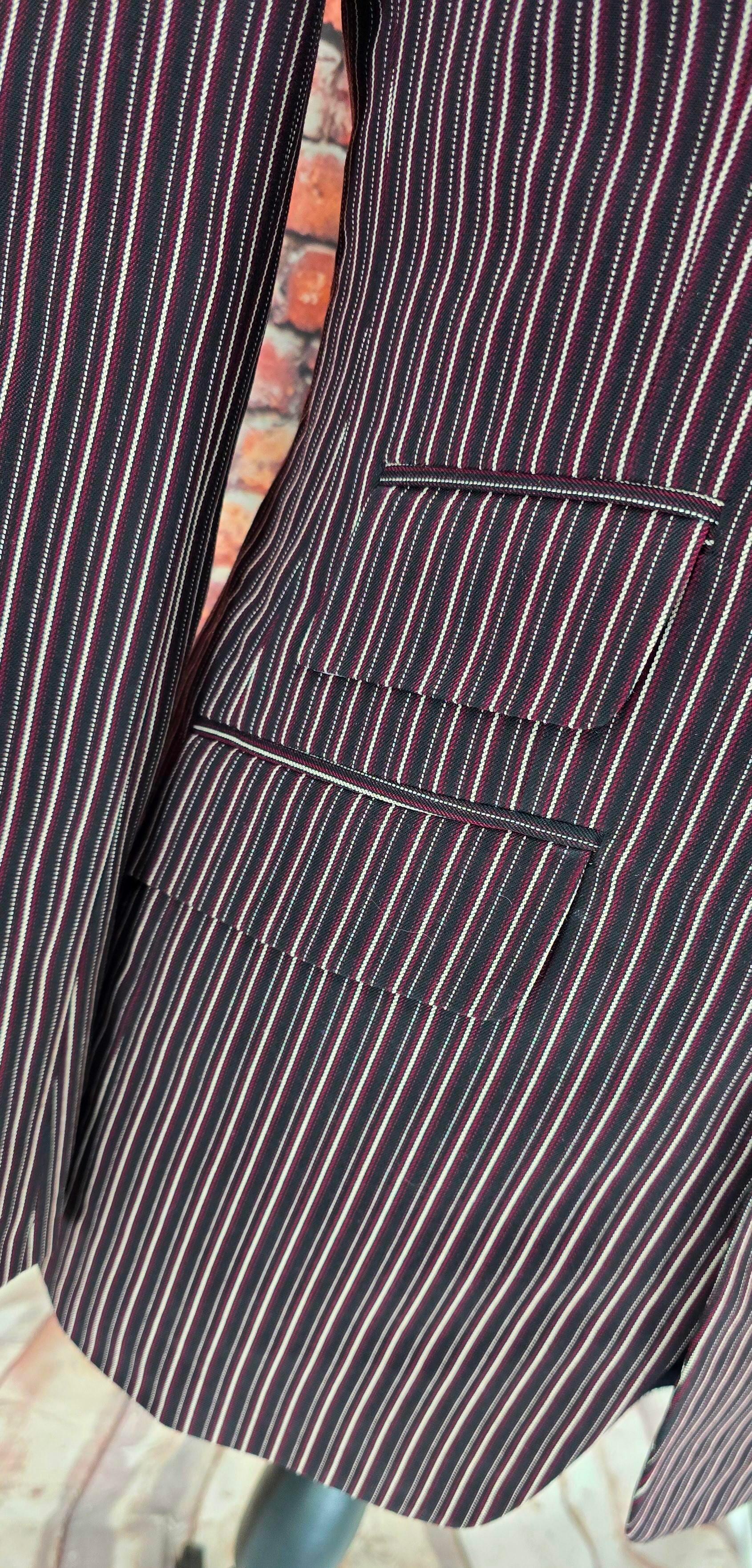 Arty - Black Taupe & Burgundy Striped Blazer