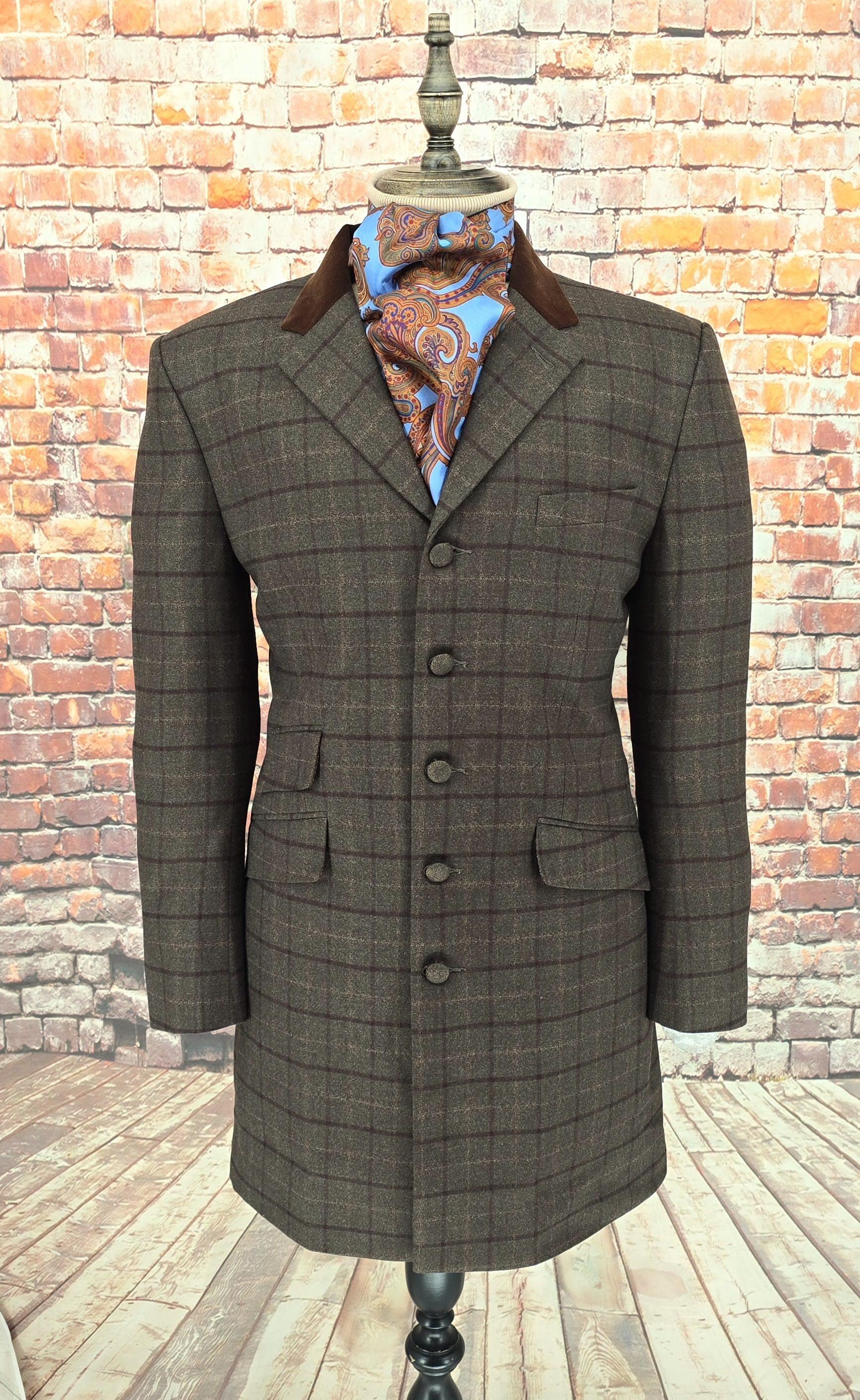 Morton - Brown checked Overcoat With Velvet Collar.