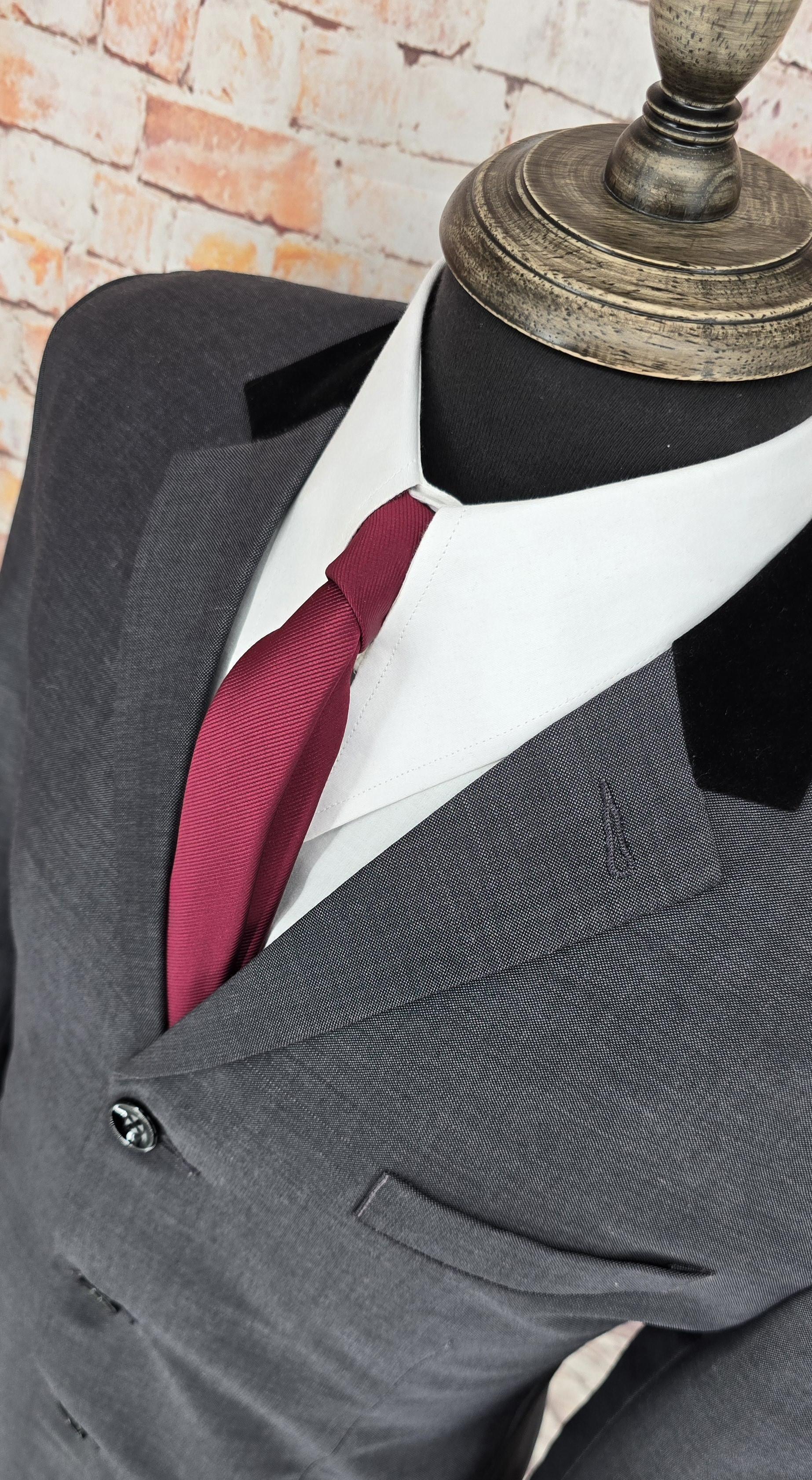 Glover - Grey & Black Mohair Two Tone Suit With Velvet Collar