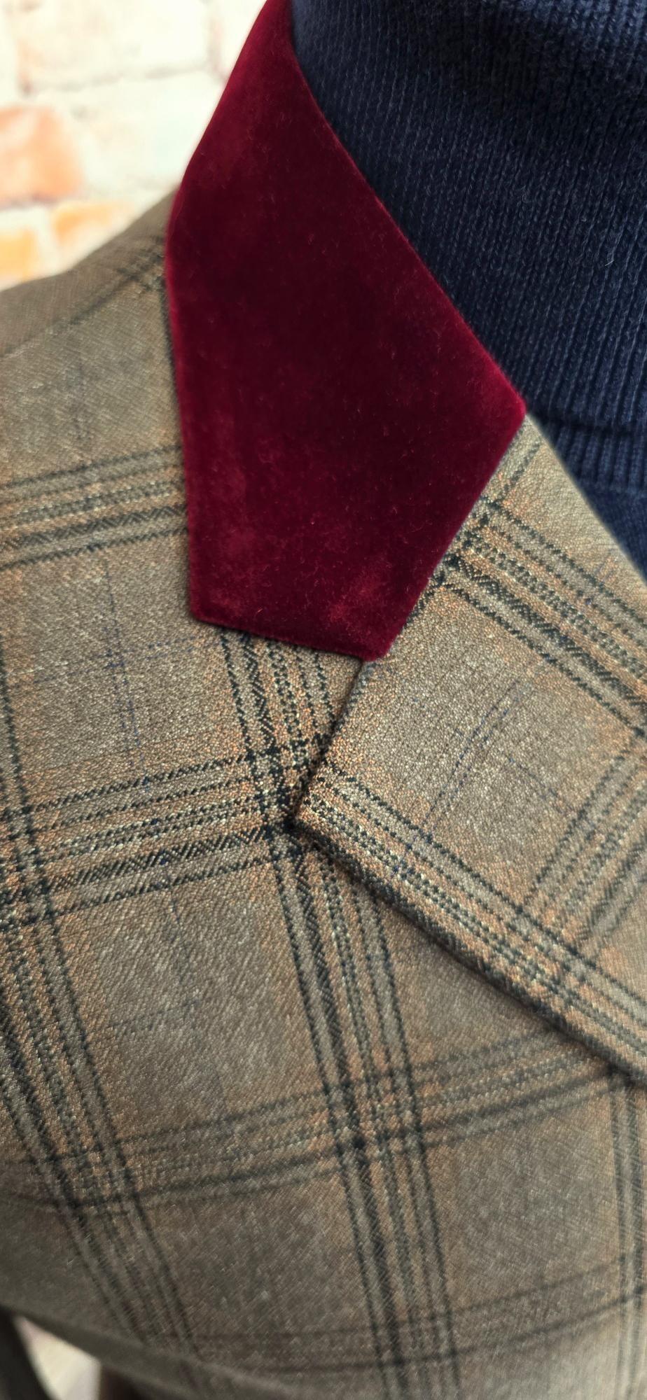 "Jackson" Brown Check Overcoat With Velvet Collar