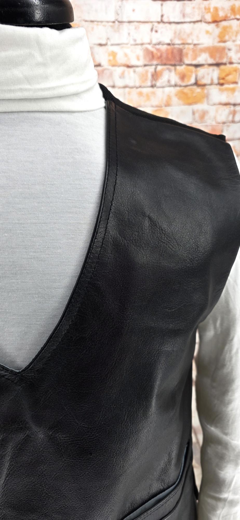 Toby Leather Waistcoat - shoulder and back detail