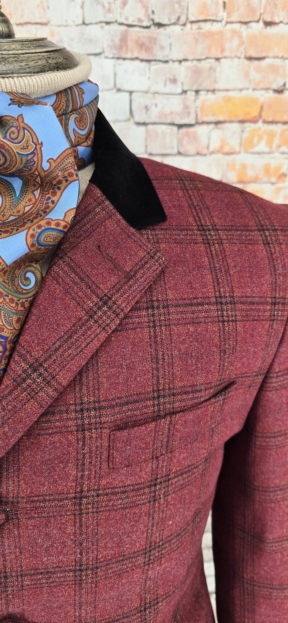 Clyde men's Mod burgundy rust check overcoat collar detail