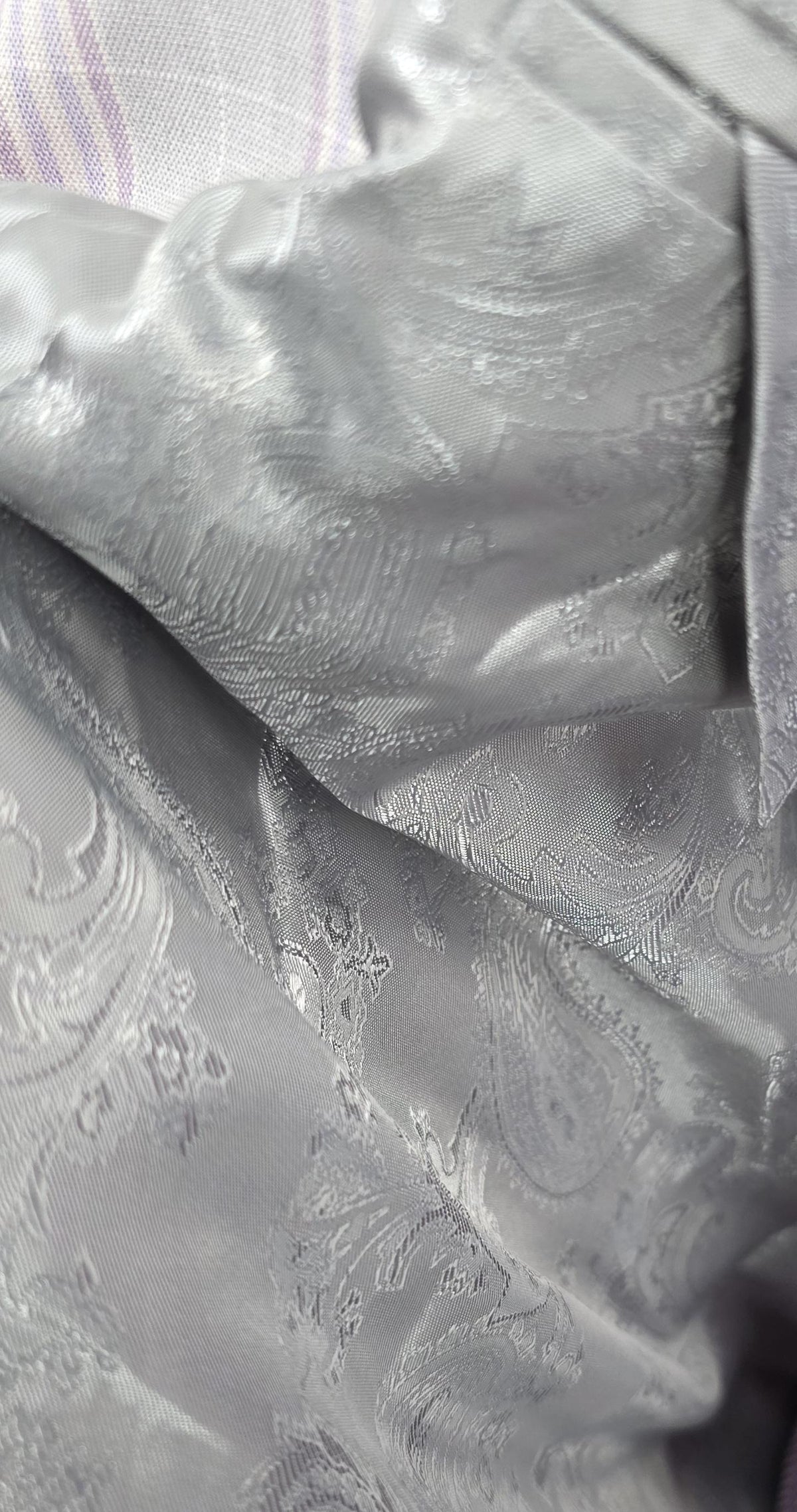 Larkin men's Mod overcoat in grey lavender check inside detail
