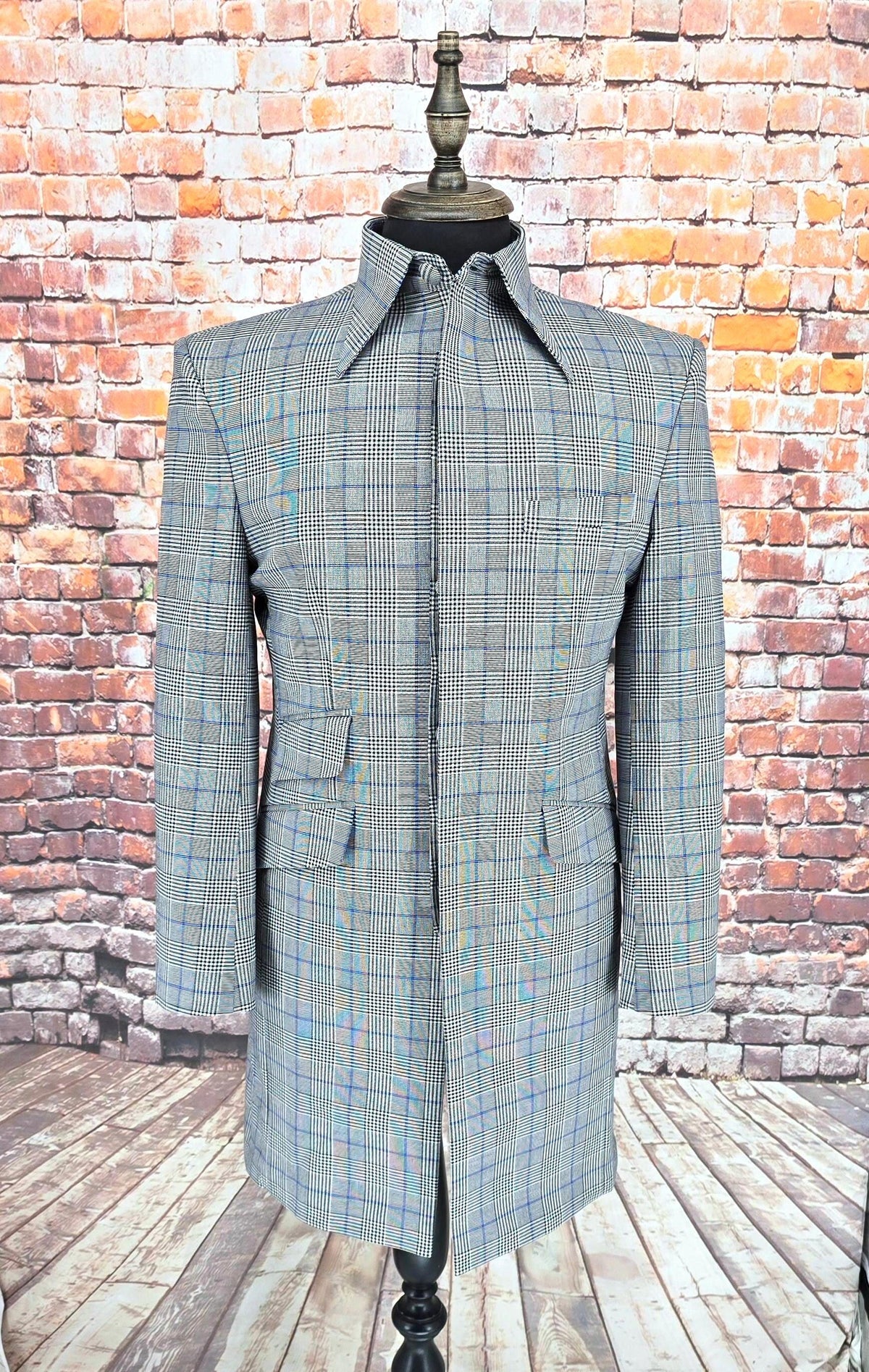 Winchester men's Mod Prince of Wales check overcoat