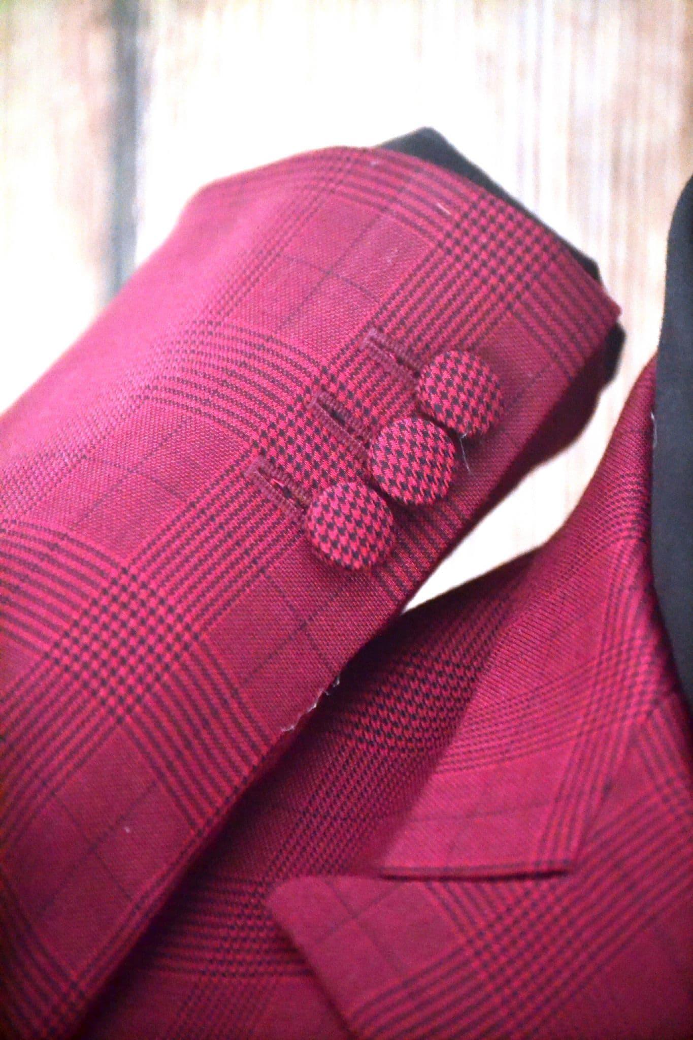 Charlie - Red Pow Double Breasted Suit