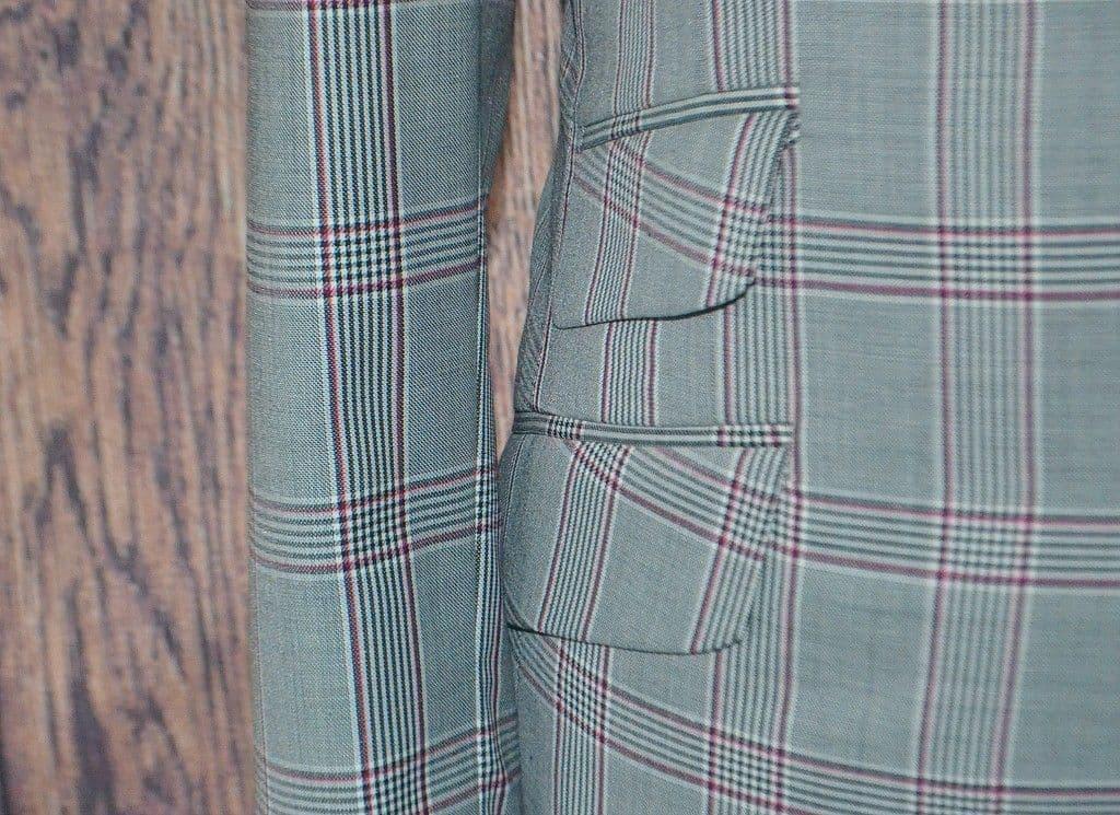 "Connor"Red Cherry Pow Check With Velvet Collar