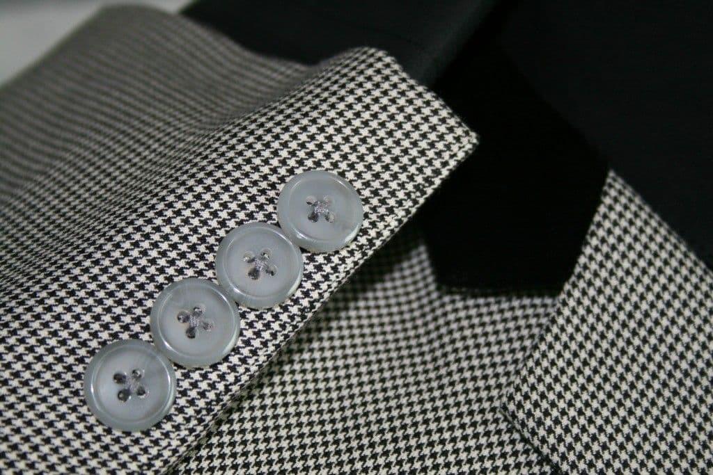 "Dave Clarke 5" Dogtooth 4 Button Suit With Velvet Collar