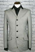"Dave Clarke 5" Dogtooth 4 Button Suit With Velvet Collar