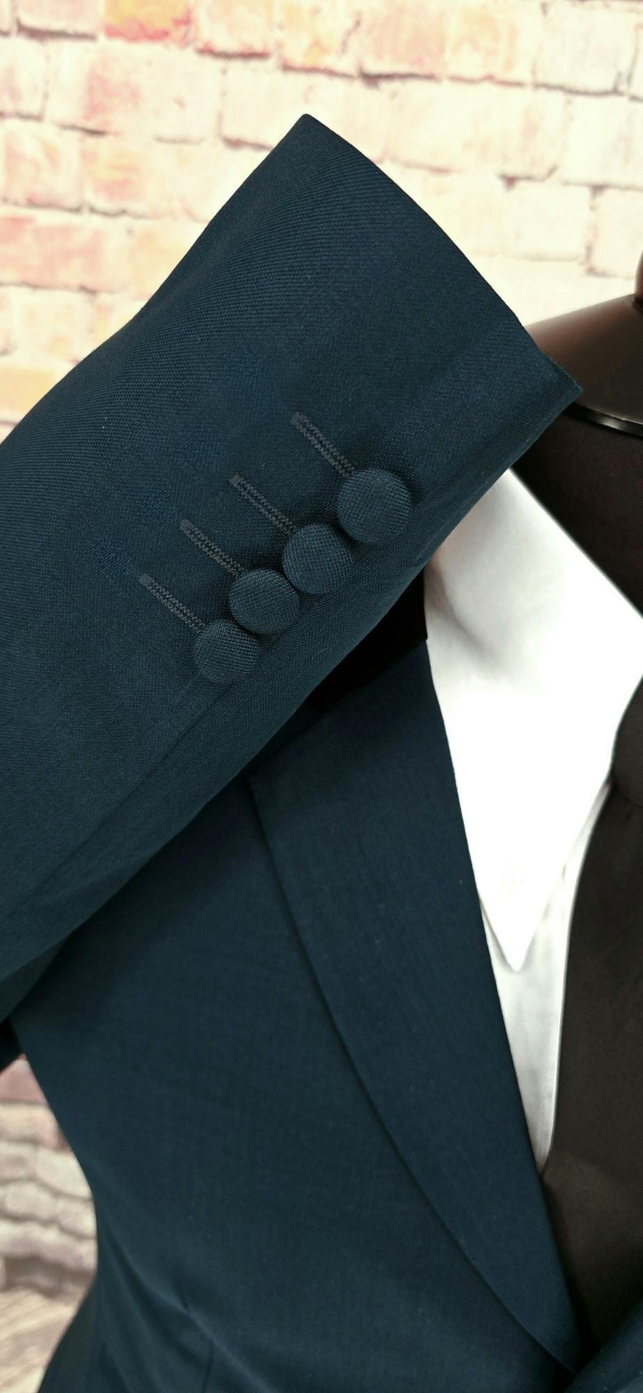 Mervin - Dark Teal Suit With Velvet Collar