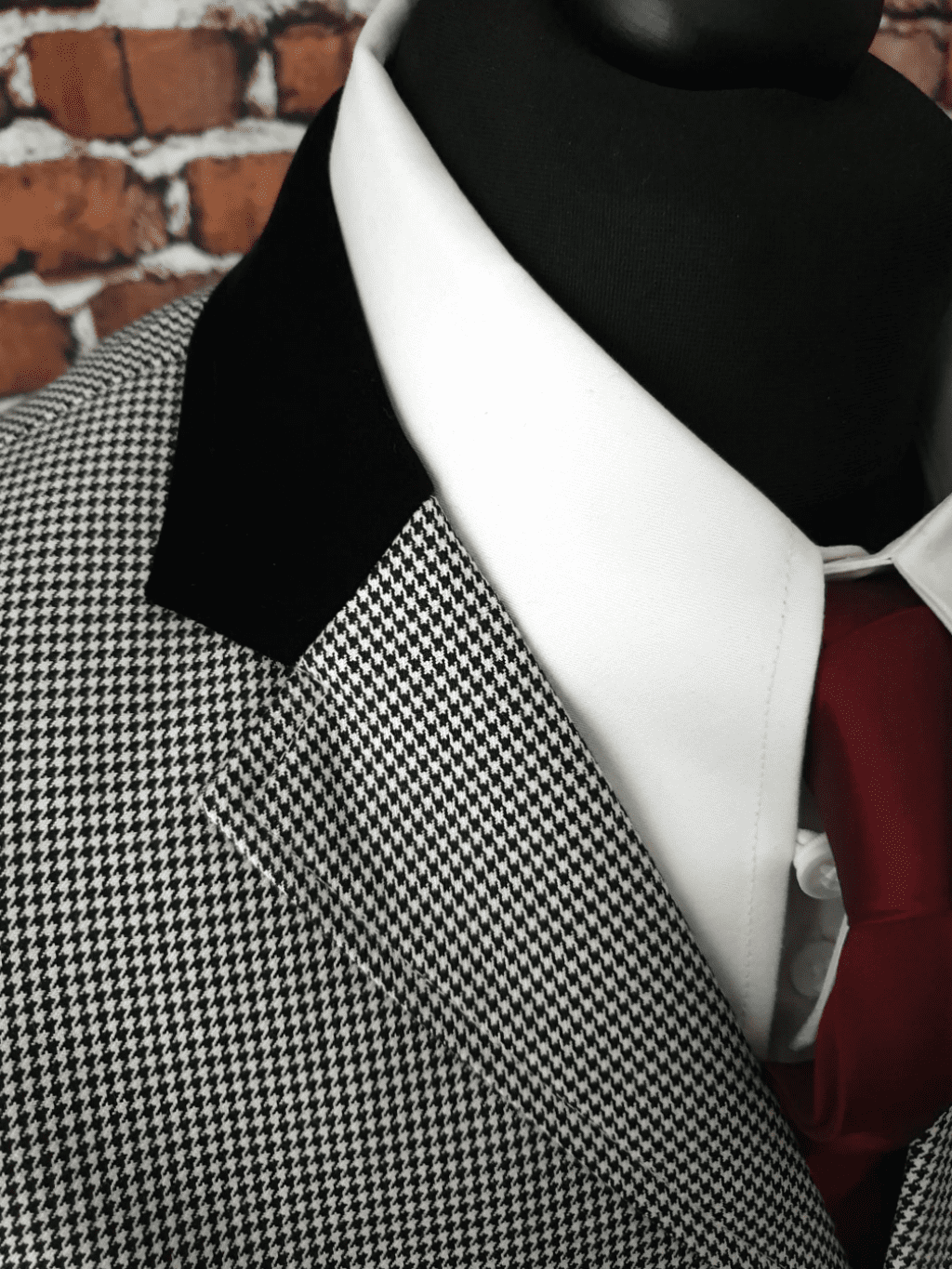 "Jepson" Velvet Collared Dogtooth 3/4 Length Coat