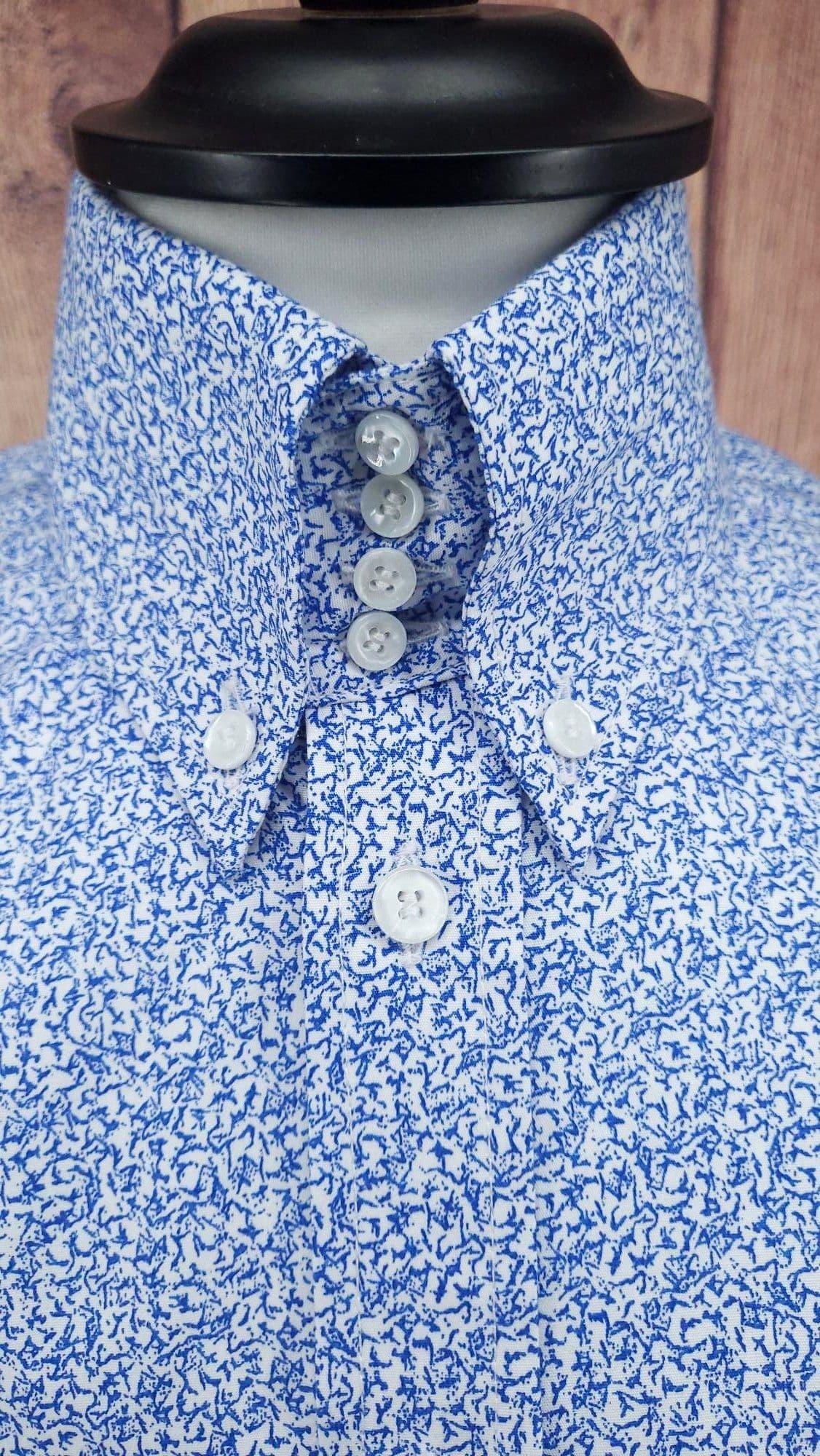 "Larkin" 4 Button Collar Long Sleeve Modclothin