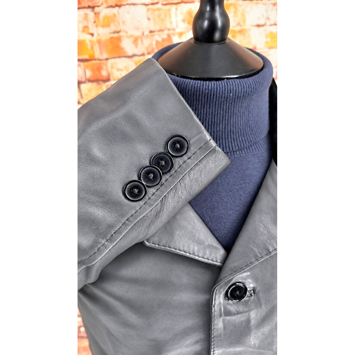 Benny - Grey Leather Jacket With Black Velvet-Style Collar