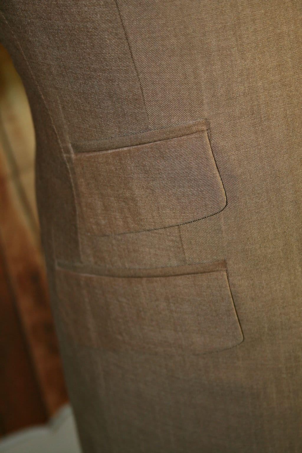 Scott - Stunning Retro Gold Three Button Suit